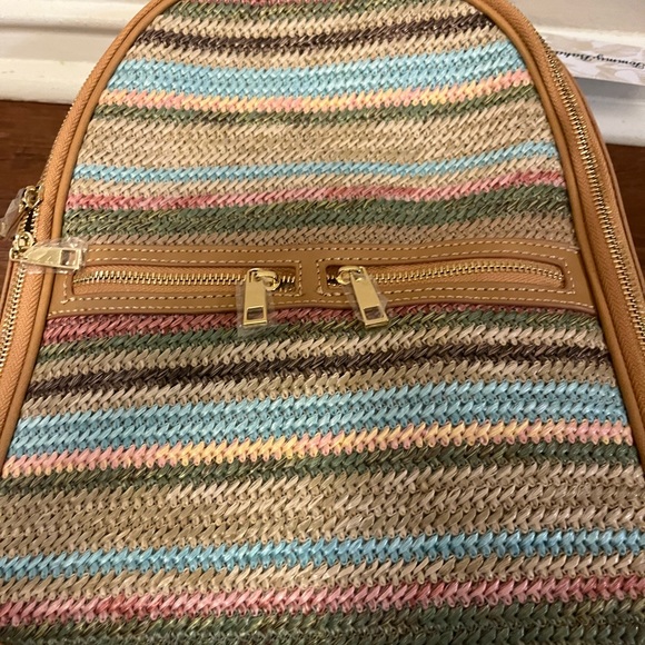 NEW NWT TOMMY BAHAMA Straw-Striped Backpack MULTI COLOR Brown Pink Zip Around - Picture 4 of 10